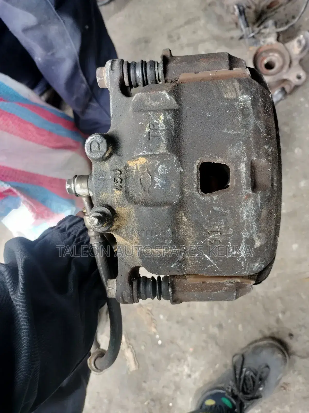 Nissan Note E12 Break Caliper