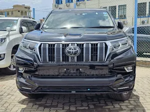 Toyota Land Cruiser Prado 2.7 2019 Matt Black