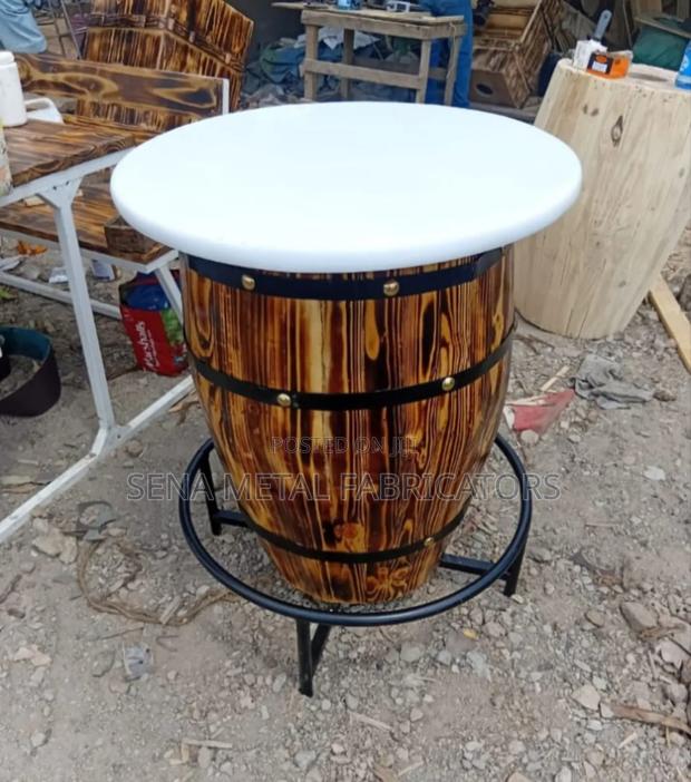 Barrel Bar Table With a White Marble Top - main view