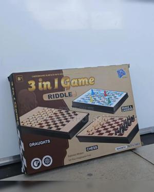 3-in-1 Classic Board Game Set – Chess - thumbnail 2