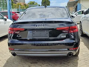Audi A4 2.0T Tech ultra Premium FWD 2018 Matt Black
