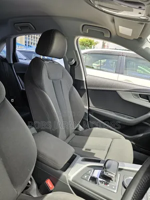 Audi A4 2.0T Tech ultra Premium FWD 2018 Matt Black