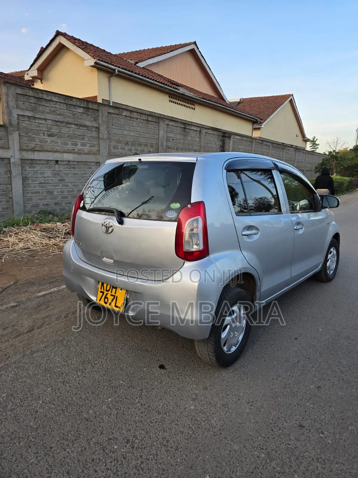 Toyota Passo 2015 Silver