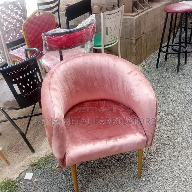 Manicure Chairs or Home Decor Seats. - thumbnail 2