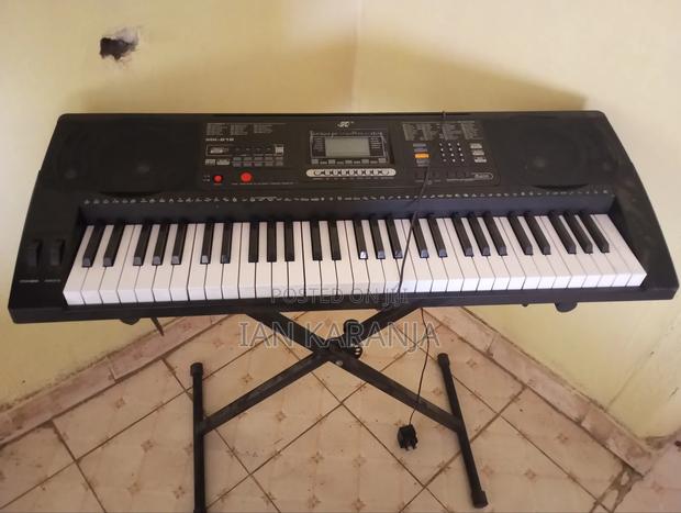 Piano Keyboard - thumbnail 5