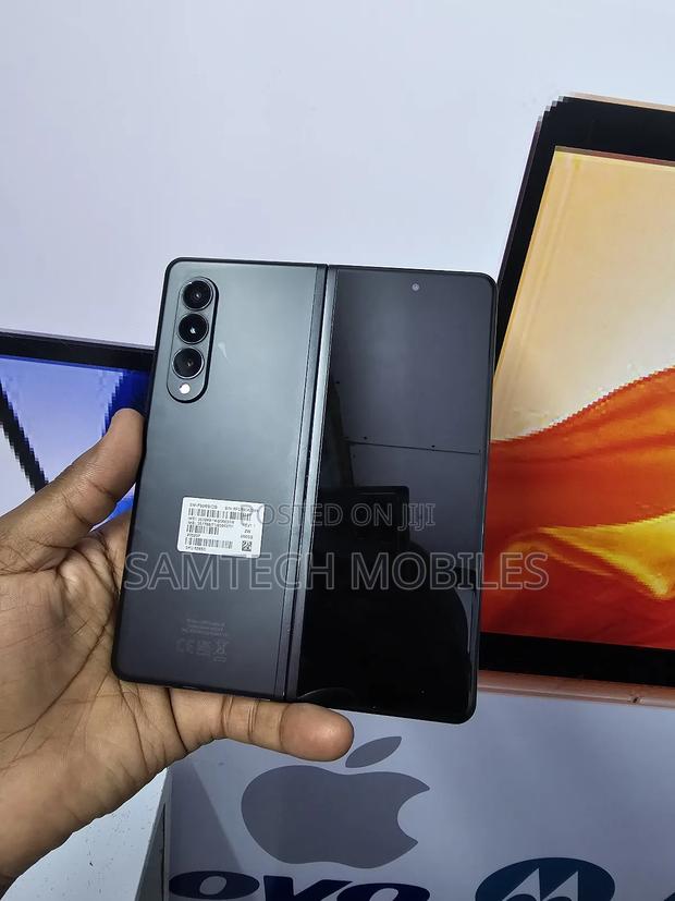 Samsung Galaxy Z Fold 3 256 GB Black - thumbnail 2
