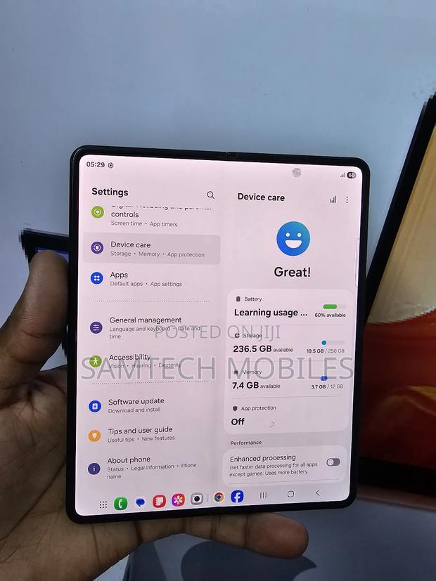Samsung Galaxy Z Fold 3 256 GB Black - thumbnail 4