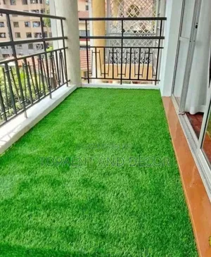 Water Resistant Artificial Grass Carpet for Balcony