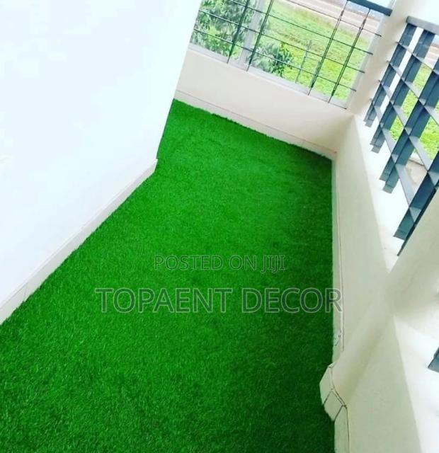 29mm Green Artificial Classroom Verandah Grass Carpet