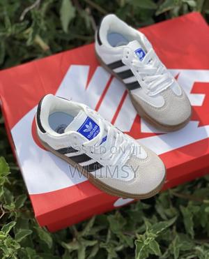 Unisex Kids Adidas (Samba) Sizes 25 -36