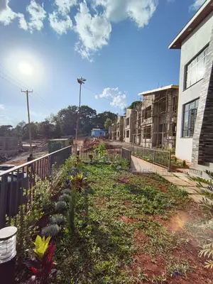 4bdrm Townhouse/Terrace in Uthiru for sale
