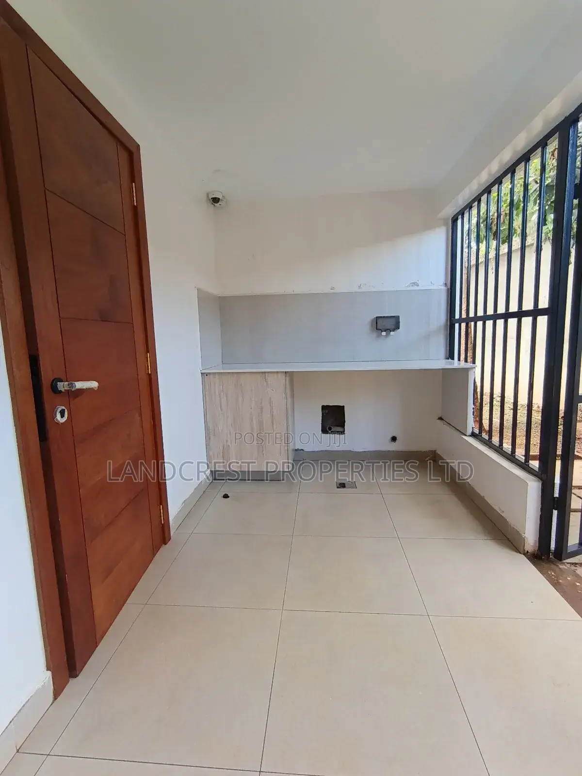 4bdrm Townhouse/Terrace in Uthiru for sale