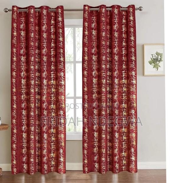 *Marble Curtains Available*
Dimensions: 3m
Curtains: - main view