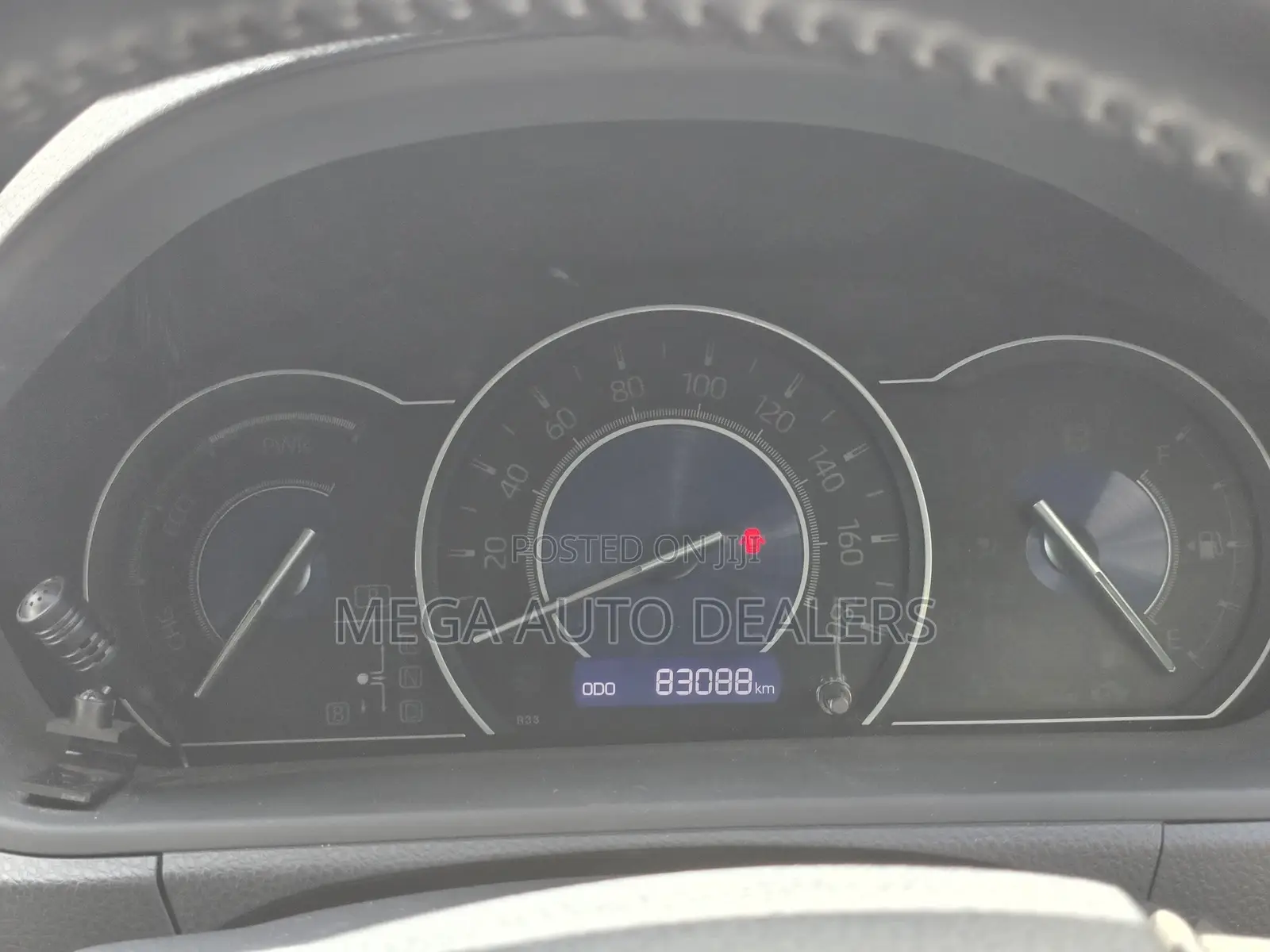 Toyota Noah 2018 Silver
