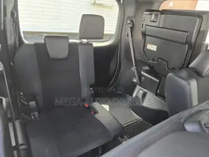 Toyota Noah 2018 White
