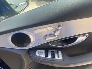 Mercedes-Benz GLC-Class 2018 Blue