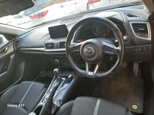 Mazda Axela 2019 Red