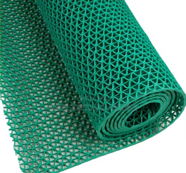 Anti-Slip S Mat Roll – 5mm Thickness for Extra Grip - main view