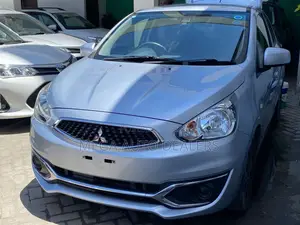 Mitsubishi Mirage 2018 Silver