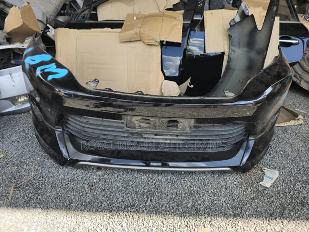 Harrier Front Bumper 2015/2016/2017 Complete With Body Kits - thumbnail 2
