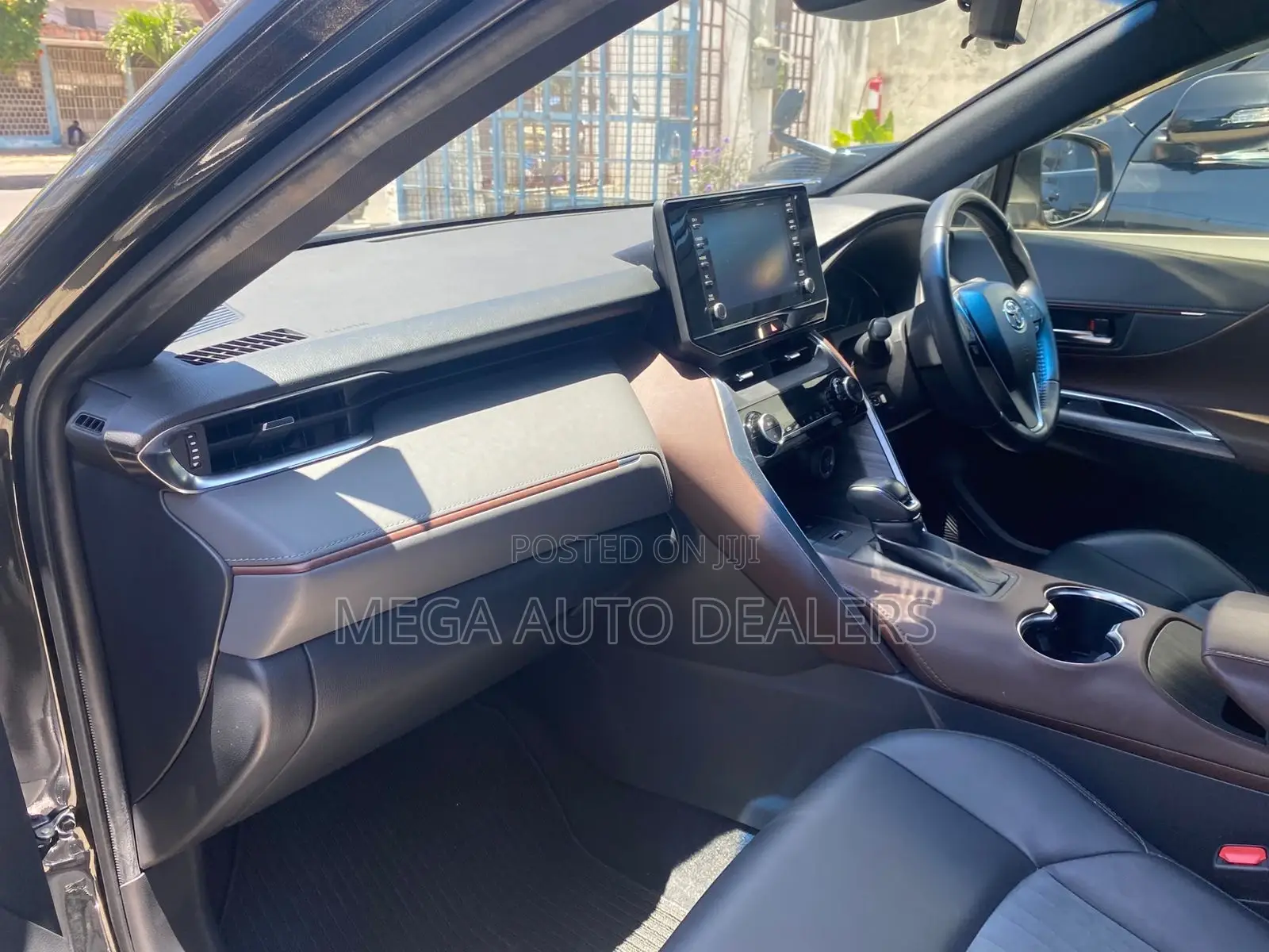 Toyota Harrier 2020 Black