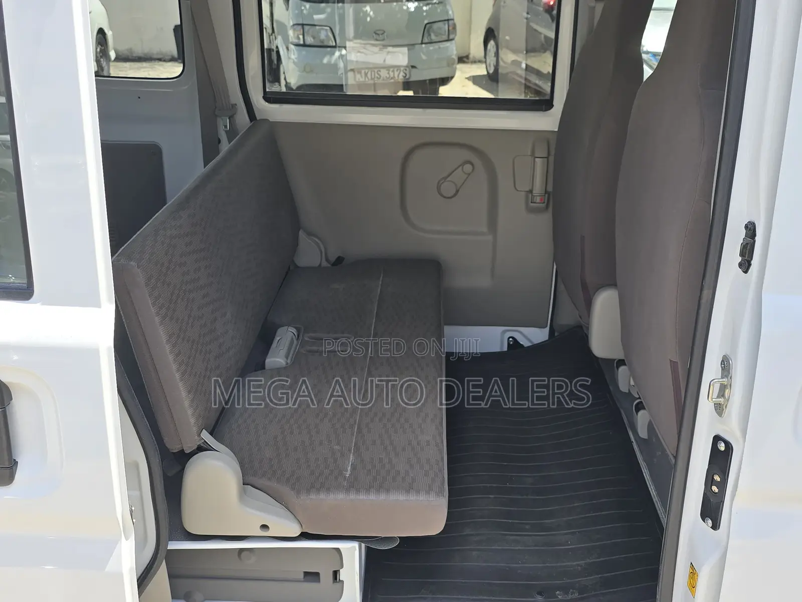 Suzuki Every Wagon 2018 White