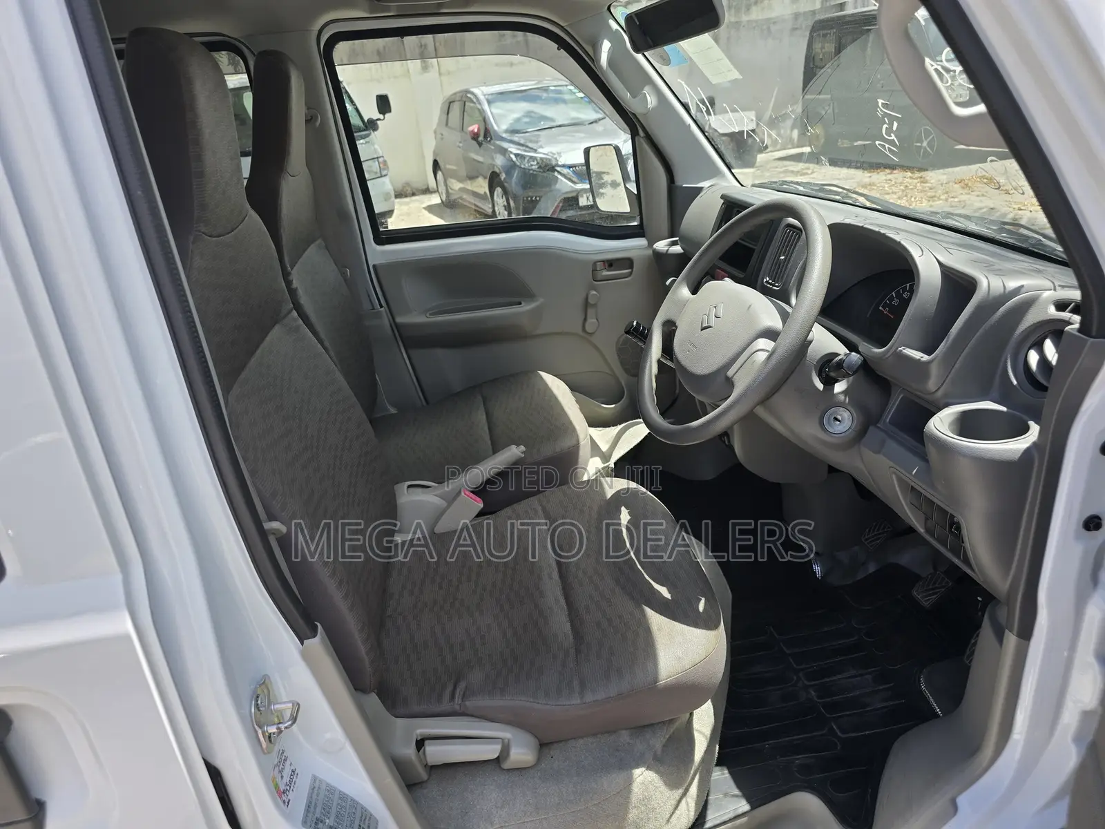 Suzuki Every Wagon 2018 White