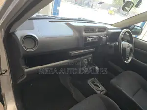 Toyota Probox 2018 Silver
