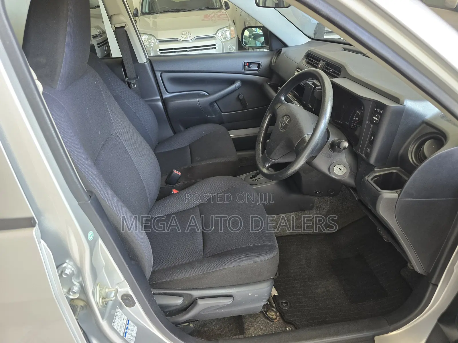 Toyota Probox 2018 Silver