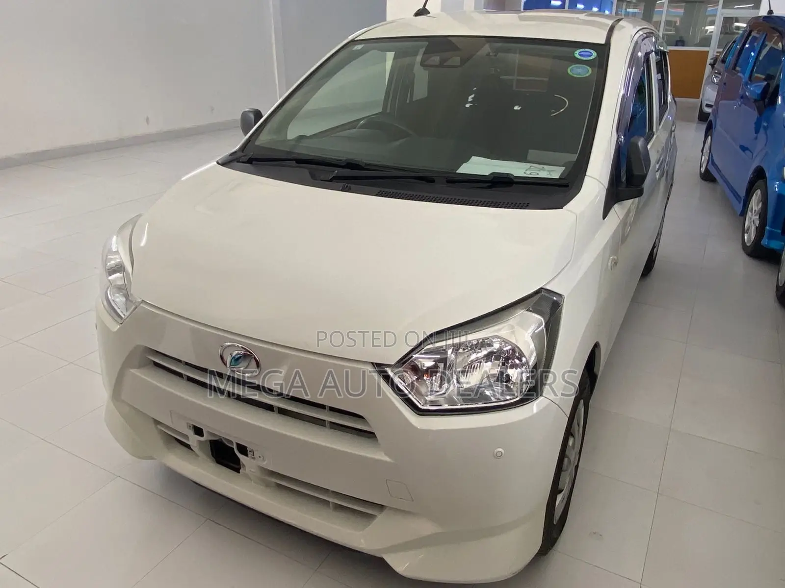 Daihatsu Mira 2019 White