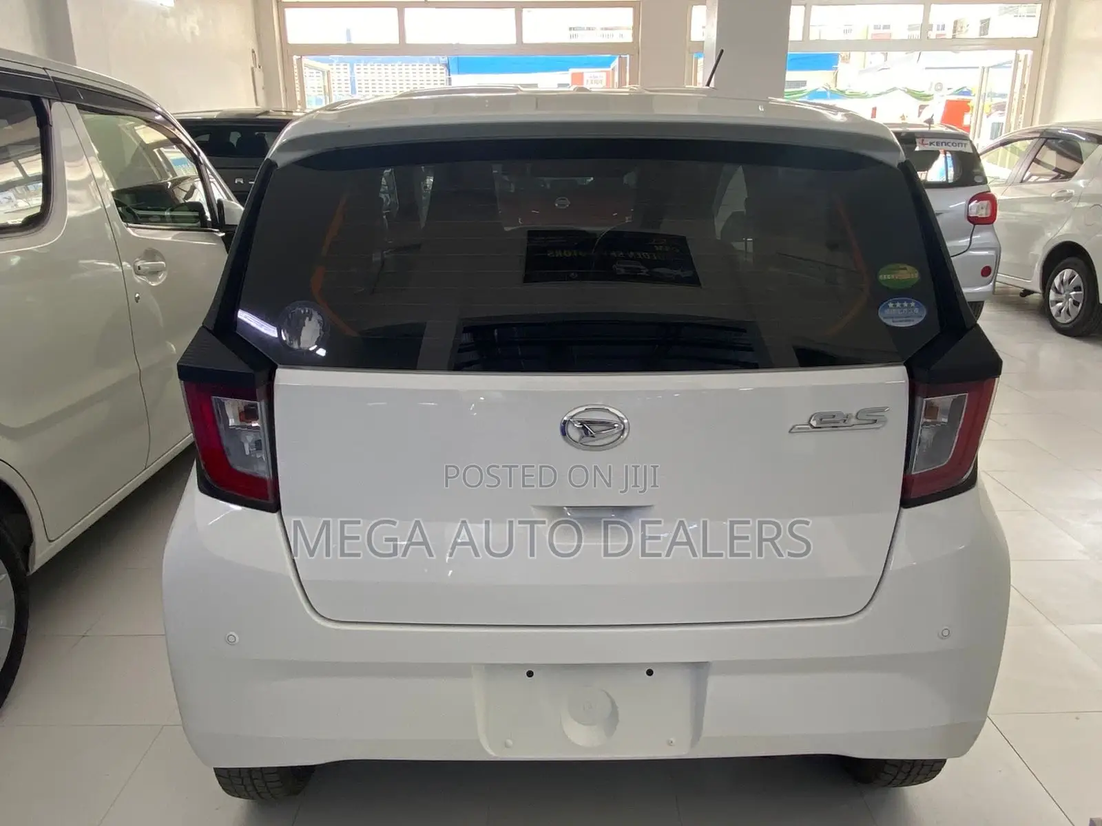 Daihatsu Mira 2019 White
