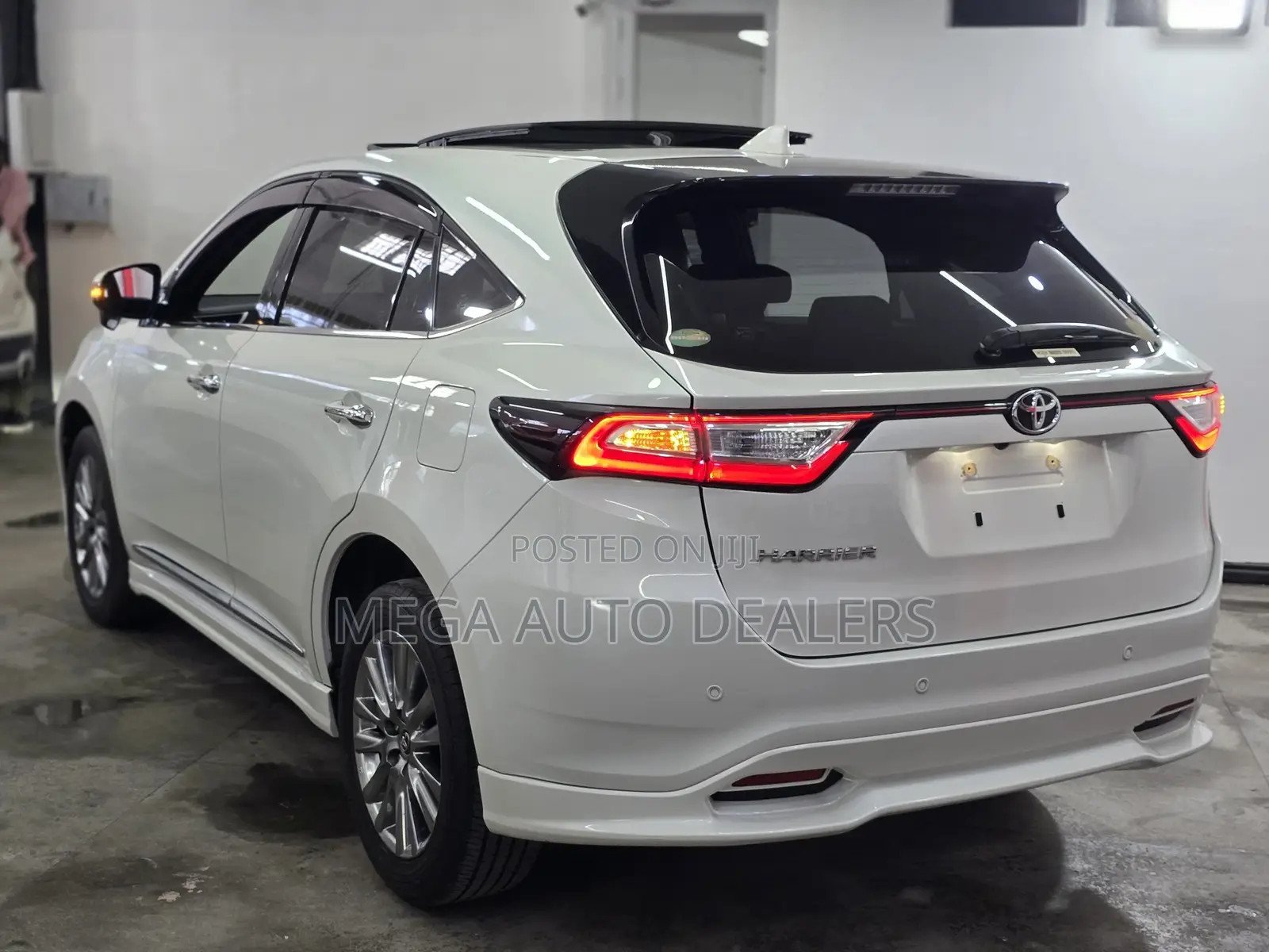 Toyota Harrier 2018 White