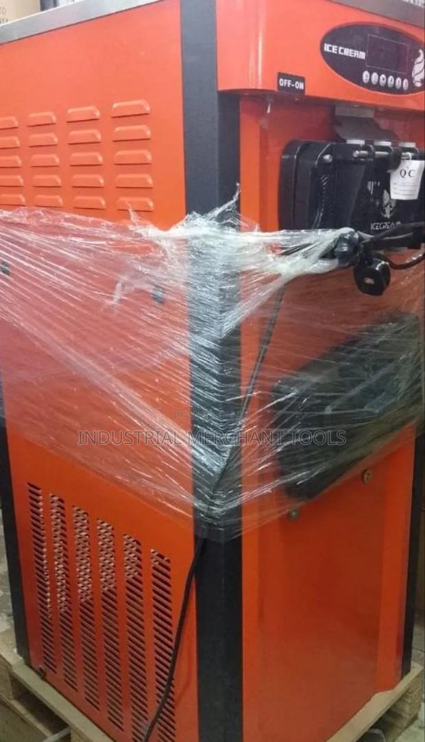 Ice Cream Machine -Heavy Duty - main view