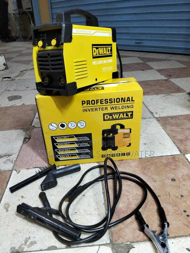 High Current Dewalt Welding Machine Invertor 500 Amps + Free Rods - main view