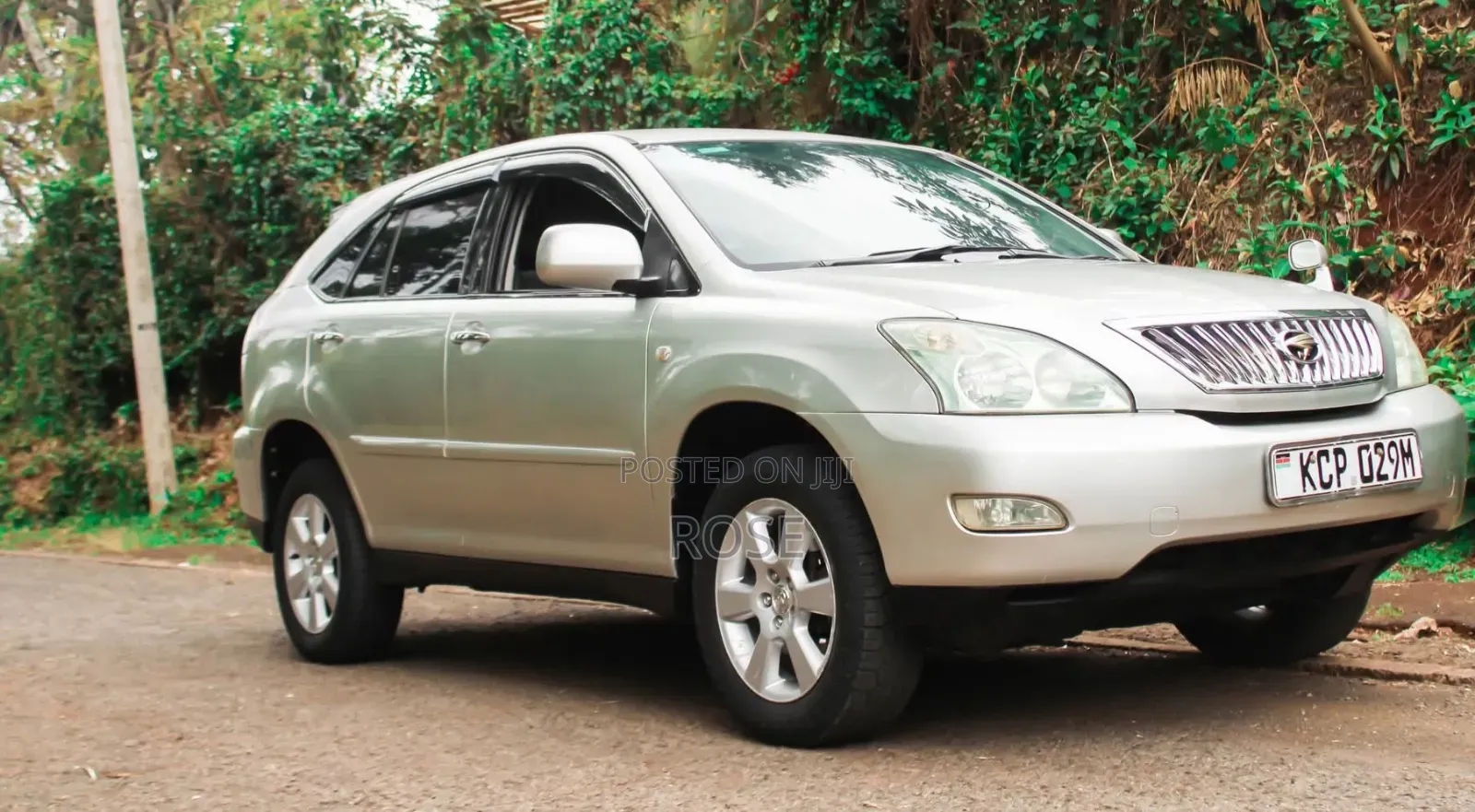 Toyota Harrier 2011 Gray