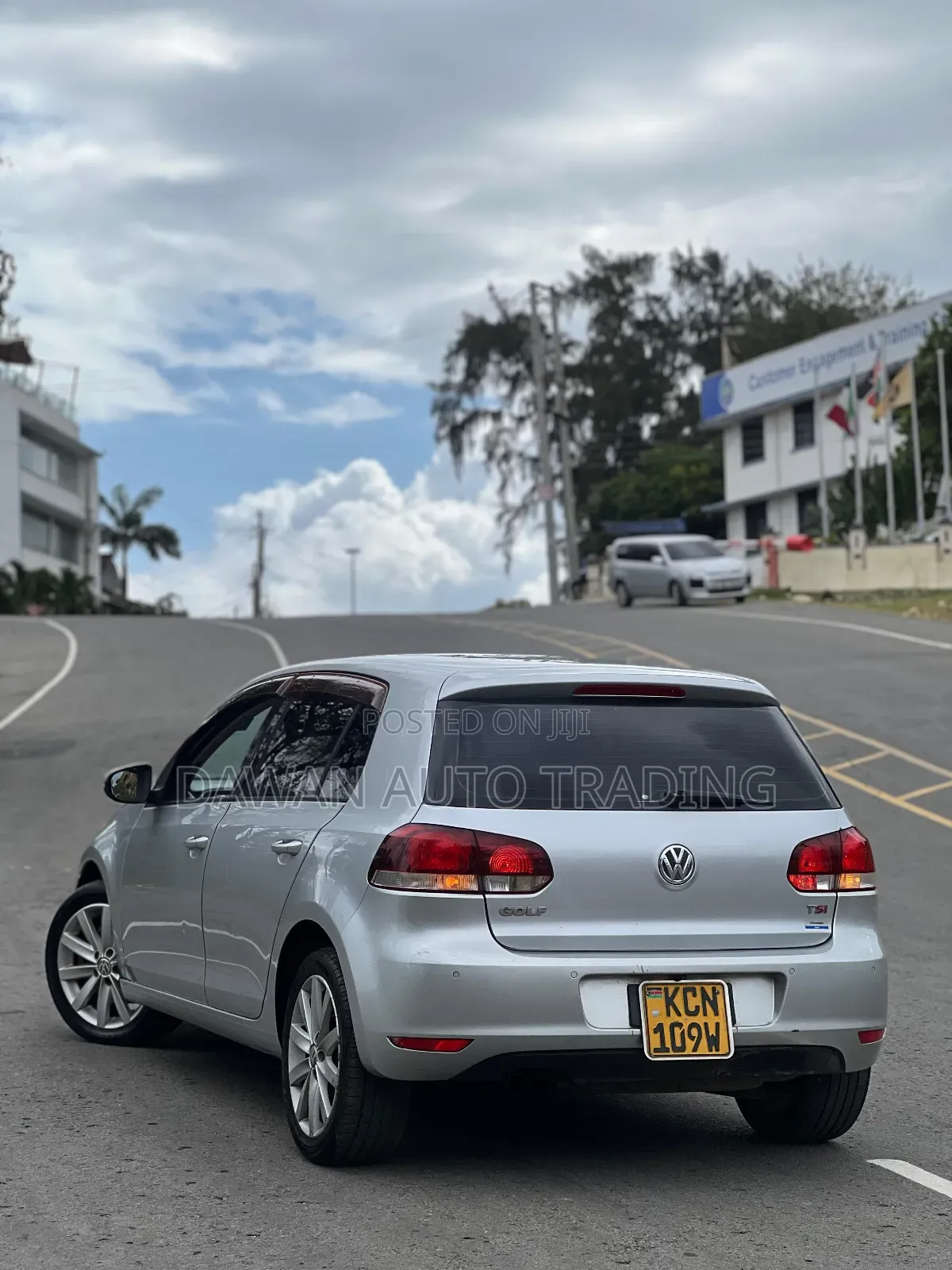 Volkswagen Golf 2012 Silver