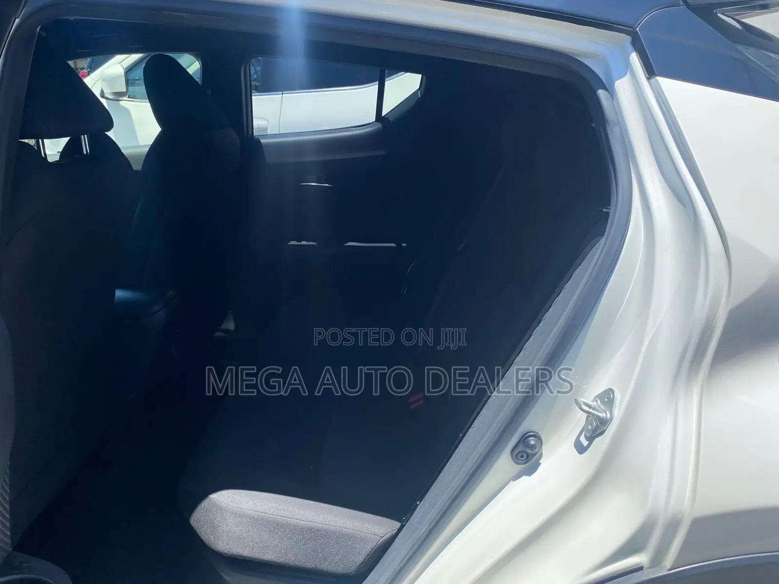 Toyota C-HR 2018 White