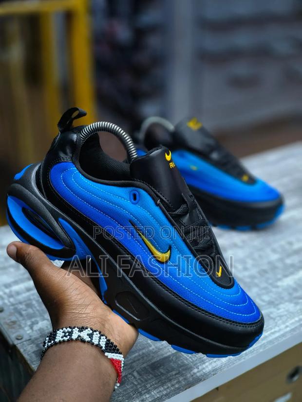 Nike Portal Sneakers