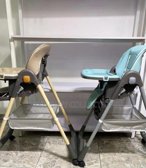 Adjustable Foldable Baby High Chair - thumbnail 6