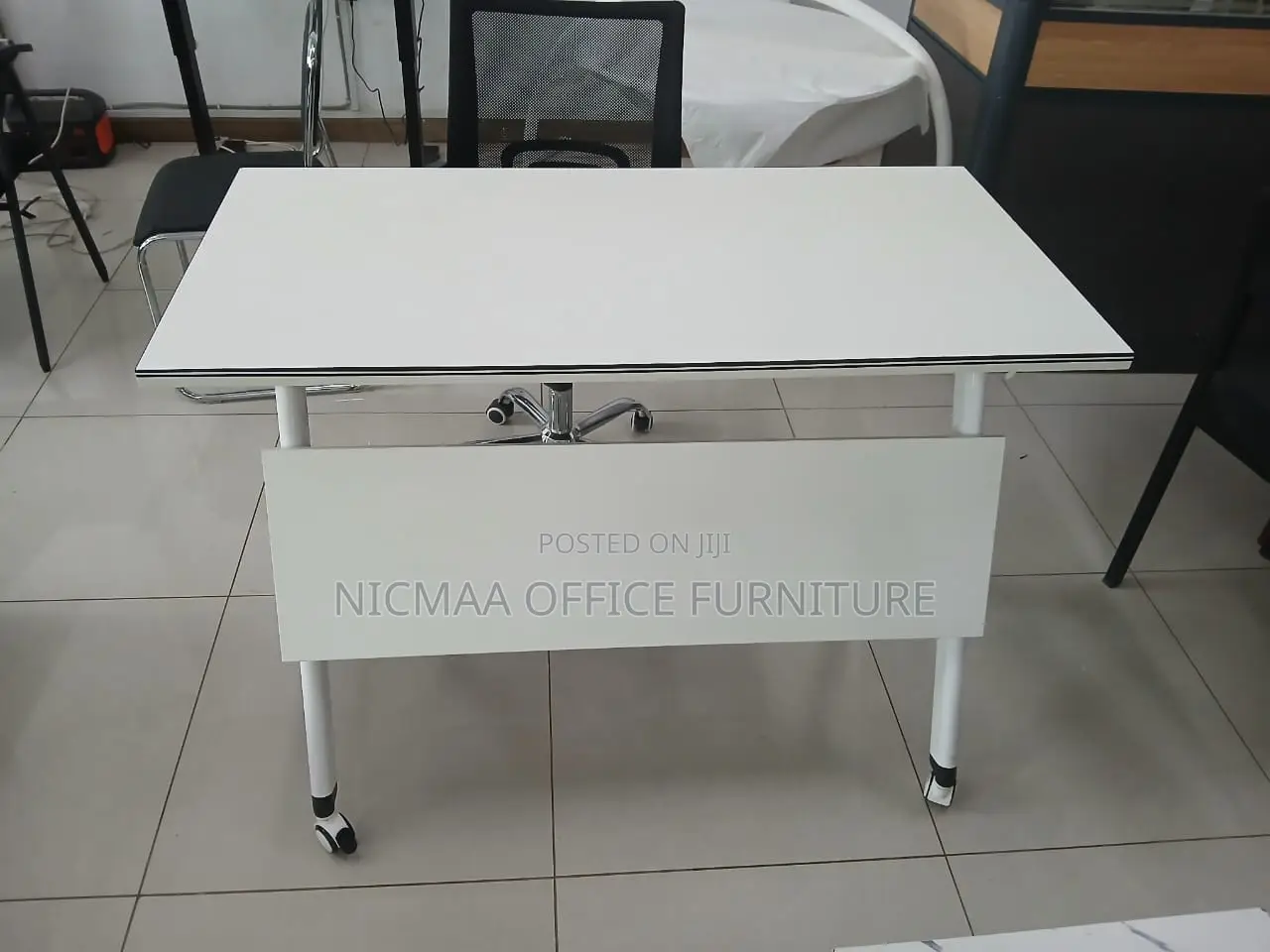 Foldable, Mobile Executive-Ready Desk