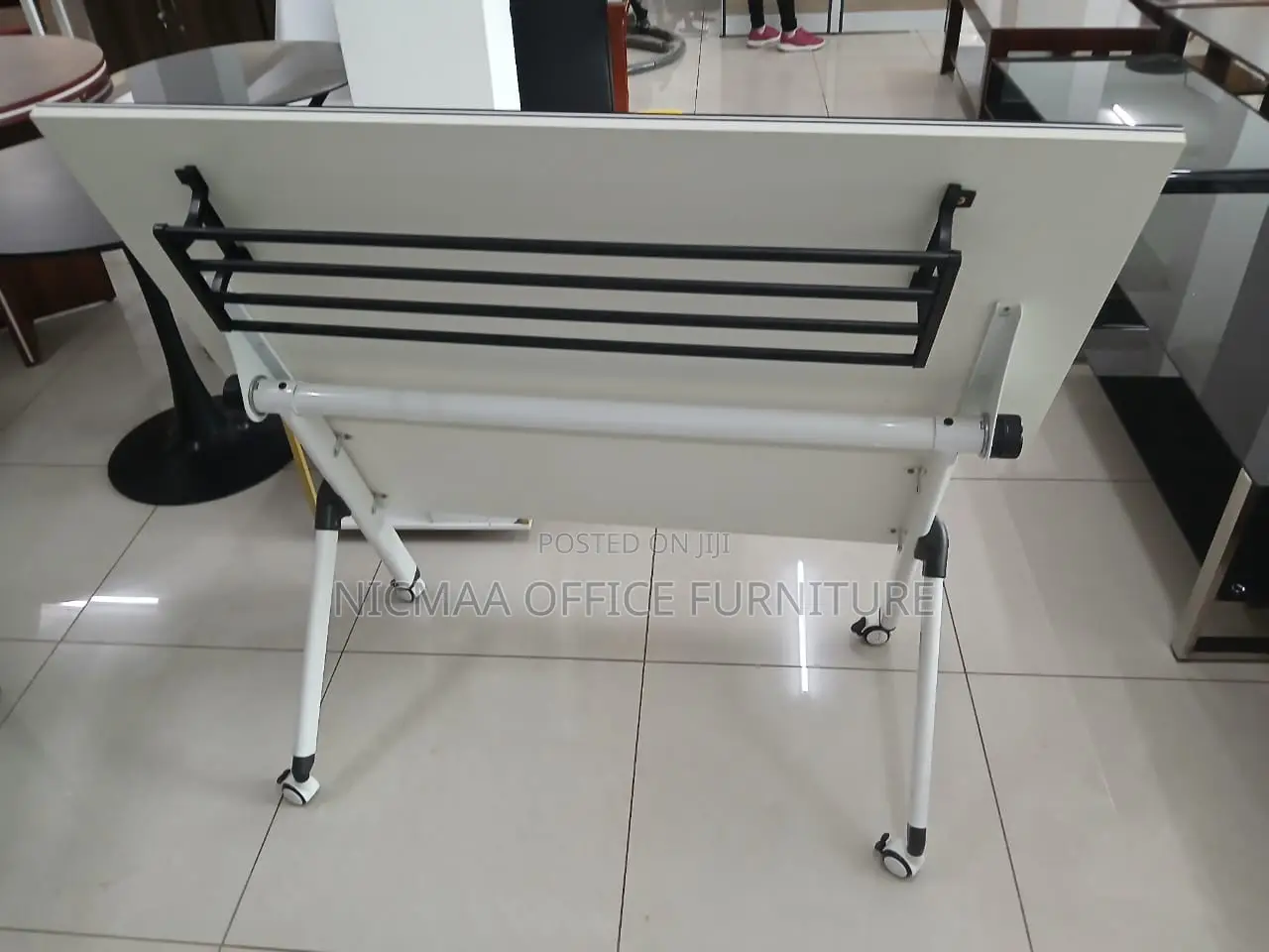 Foldable, Mobile Executive-Ready Desk