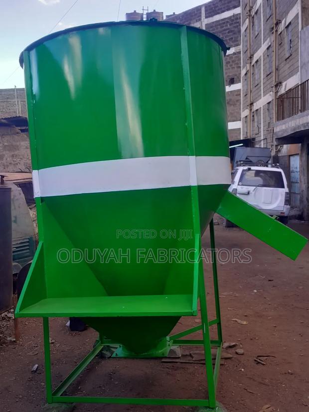 Feed Mixer (1 Tonne) - main view