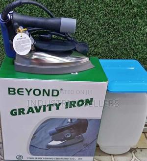 High End Industrial Steam Iron Box-Beyond Gravity - thumbnail 2