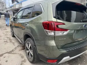 Subaru Forester 2019 Green