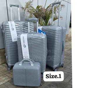 *4 in 1 Luxurious Unbreakable Suitcase Size 1
