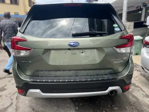 Subaru Forester 2019 Green