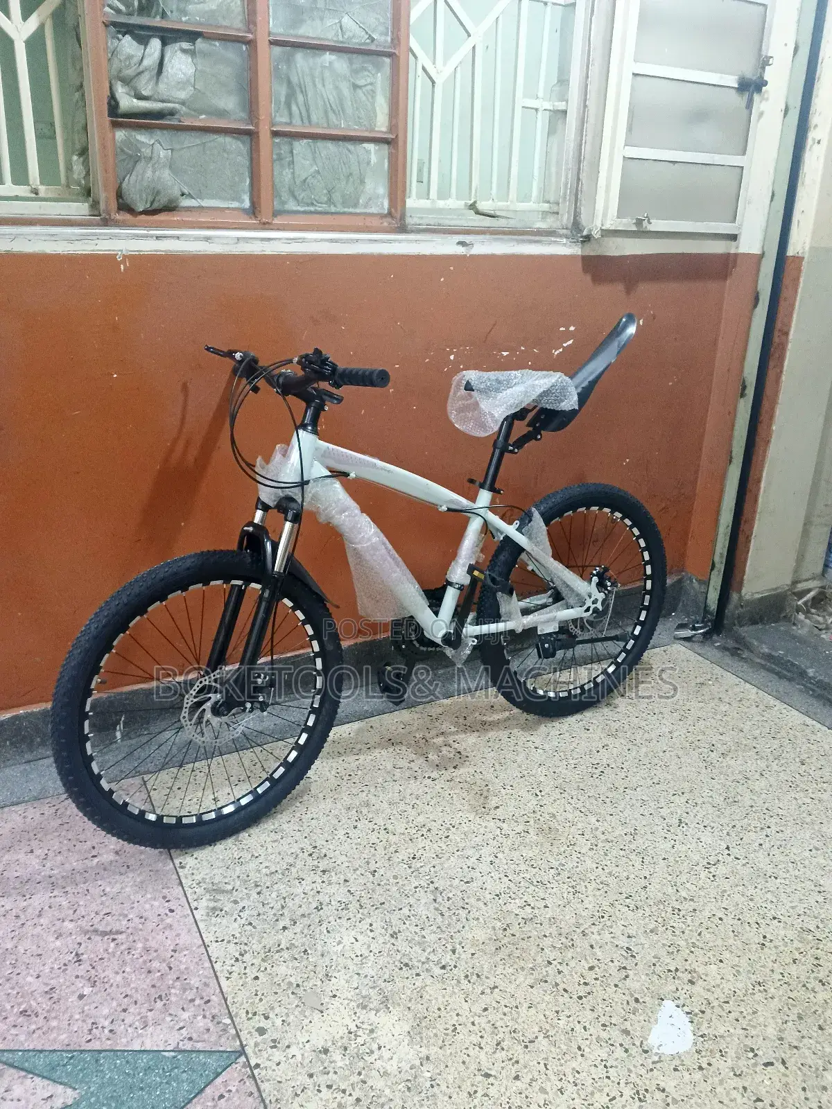 Size 24 Adults Bicycle