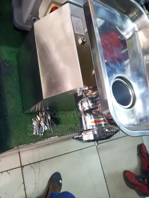 Commercial Meat Mincer M12