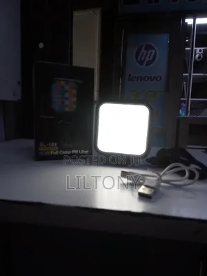 Phone/ Laptop RGB Rechargeable Full Color Fill Light