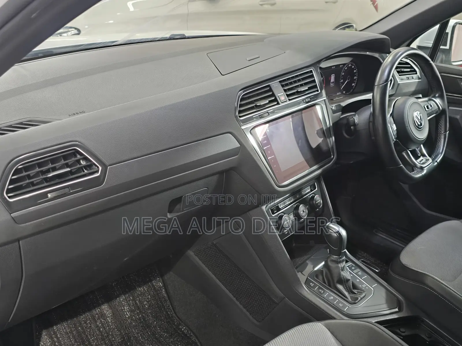 Volkswagen Tiguan 2018 White